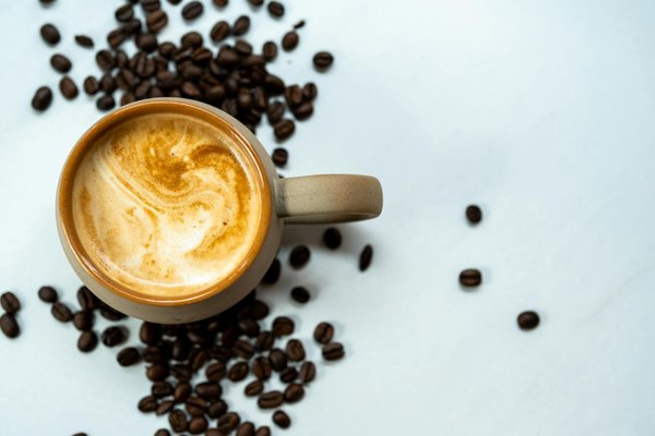 Style élégant : transformez votre garde-robe de bureau avec des vêtements en soie !